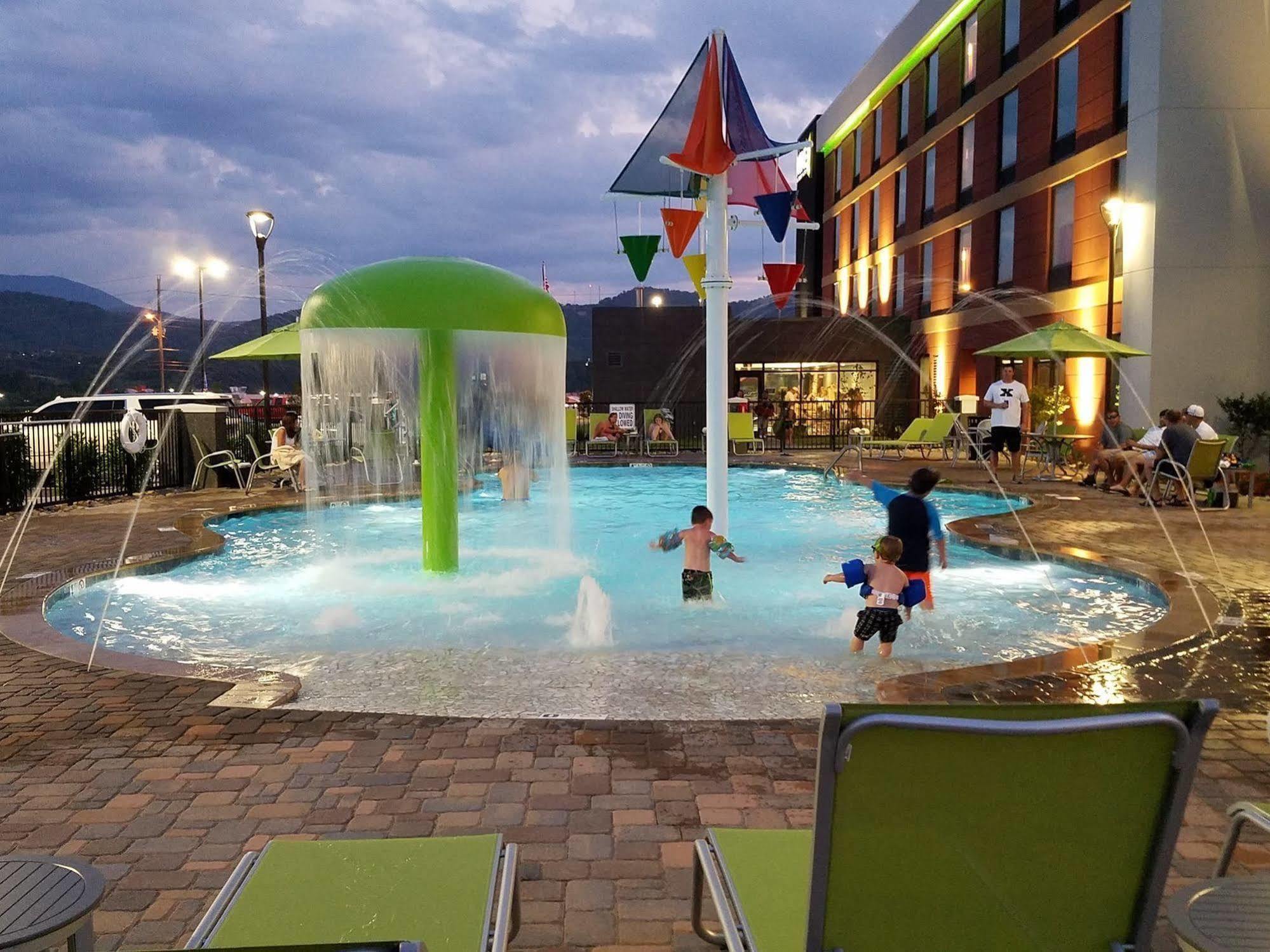 Home2 Suites By Hilton Pigeon Forge Exterior foto